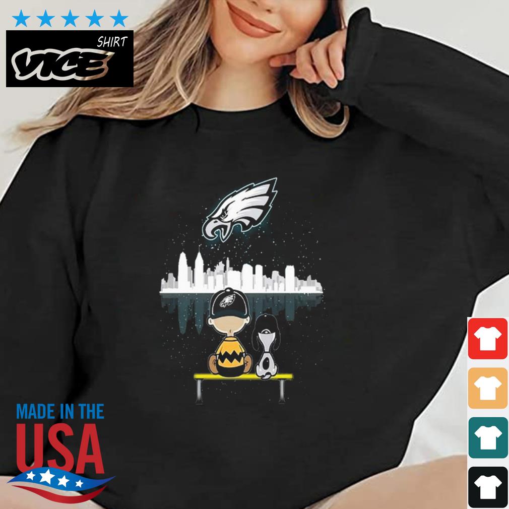 Charlie Brown And Snoopy Dog Watching City Philadelphia Eagles Shirt