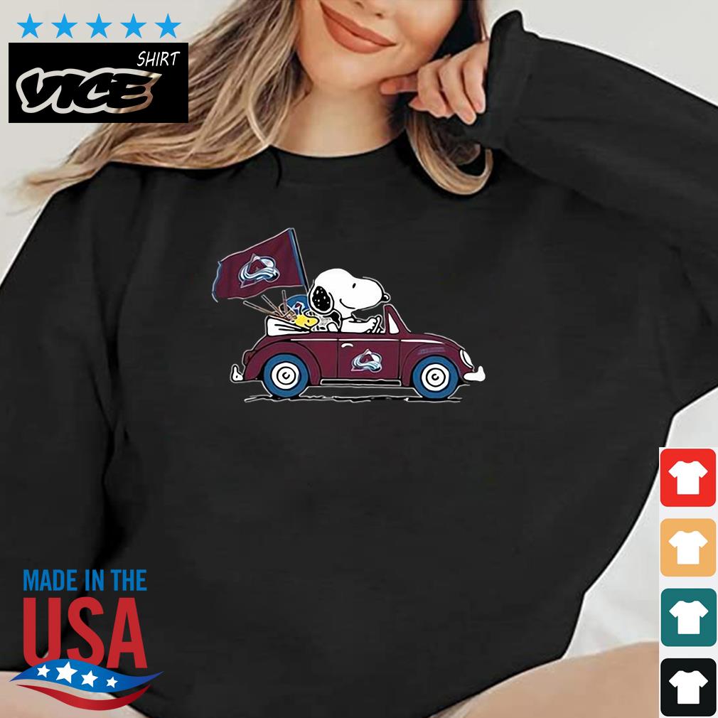 NFL Colorado Avalanche Snoopy And Woodstock Drives Colorado Avalanche Beetle Car Shirt