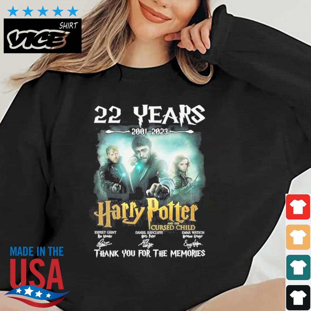 22 Years 2001-2023 Harry Potter And The Cursed Child Thank You For The Memories Signatures Sweater den vice