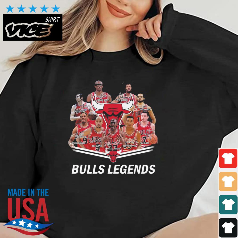 Chicago Bulls Legends Team Football Signatures Sweater den vice
