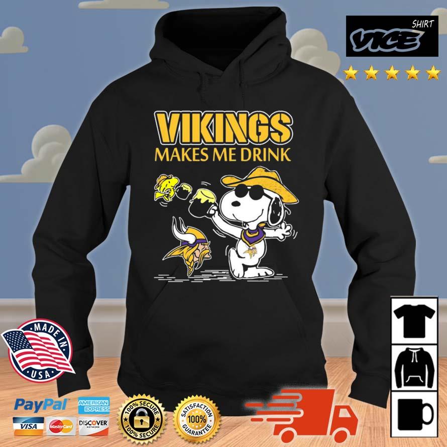 Snoopy And Woodstock Minnesota Vikings Makes Me Drinks Shirt Hoodie