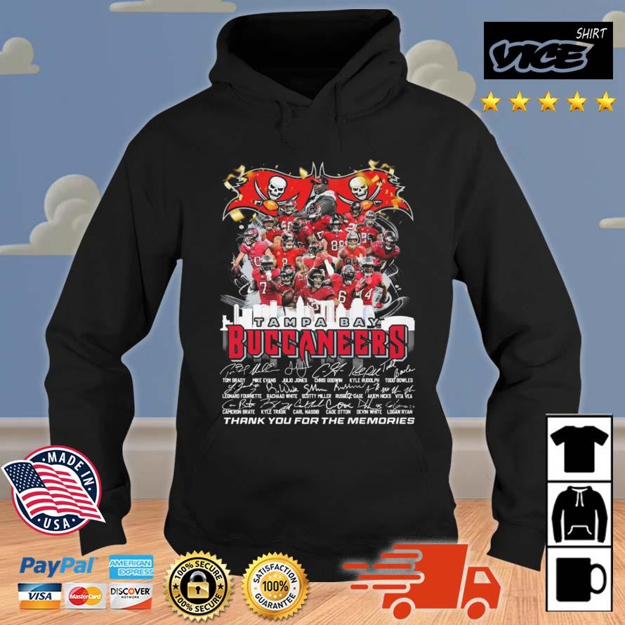 Hot Tampa Bay Buccaneers Name Player Signatures Thank You For The Memories 2023 Shirt Hoodie